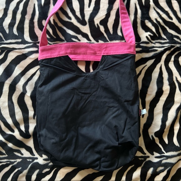 Volcom Pink/White Cotton Bucket Purse/Crossbody Bag from early 2000’s Y2K/Surf - Picture 10 of 14